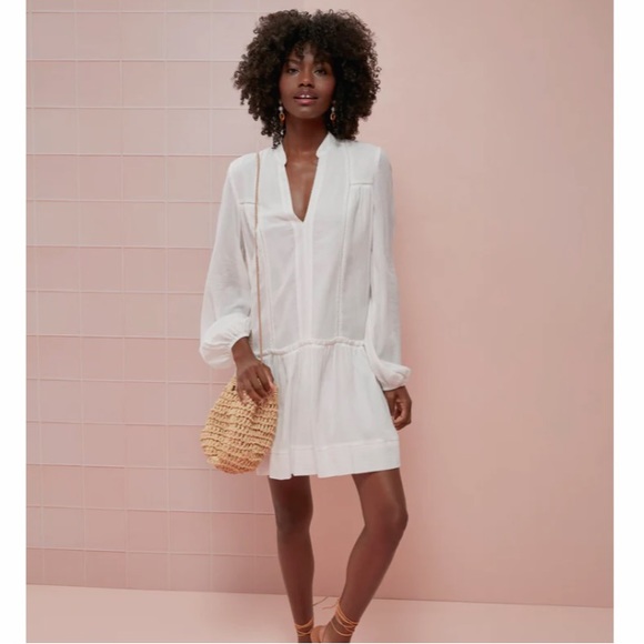 White Ophelia Coverup POMANDER PLACE - Picture 2 of 12